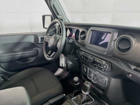 2023 Jeep Gladiator Sport S