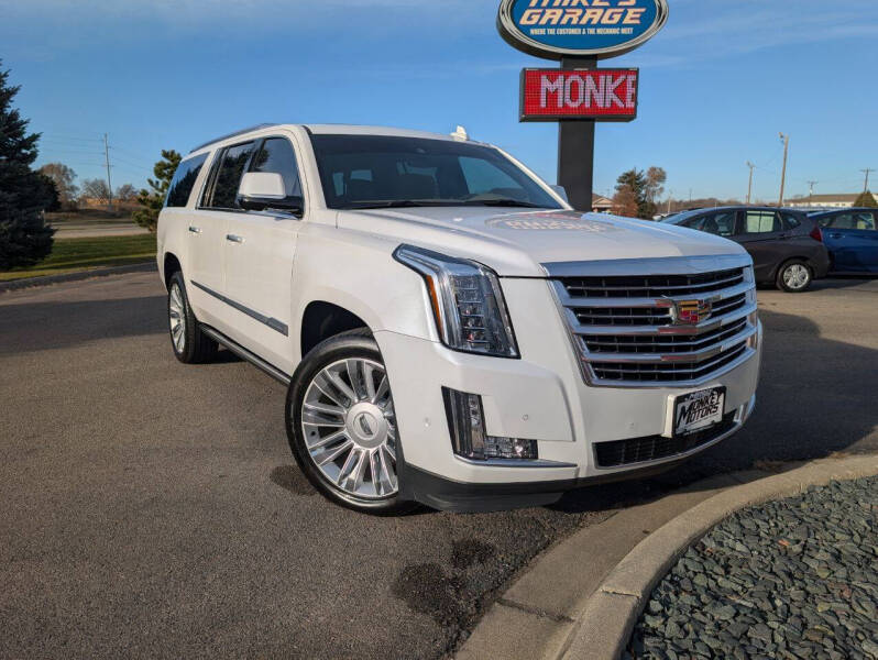 2019 Cadillac Escalade ESV Platinum