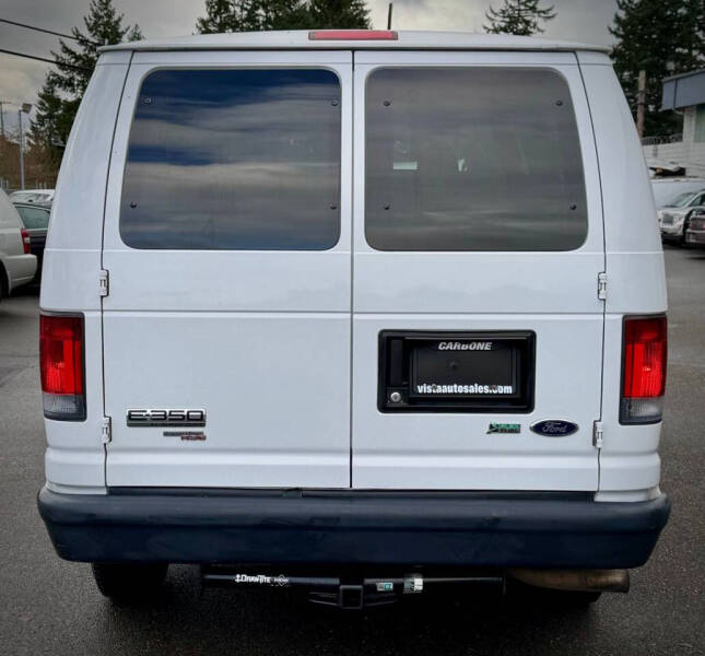 2013 Ford E-Series E-350 SD XLT