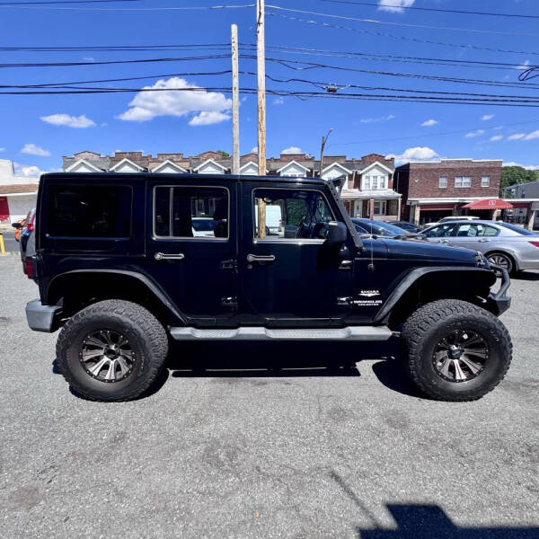 2012 Jeep Wrangler Unlimited Sahara
