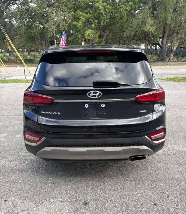 2019 Hyundai Santa Fe SE 2.4L