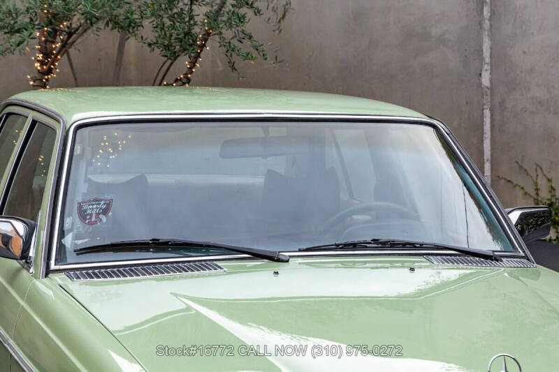 1977 Mercedes-Benz 300-Class