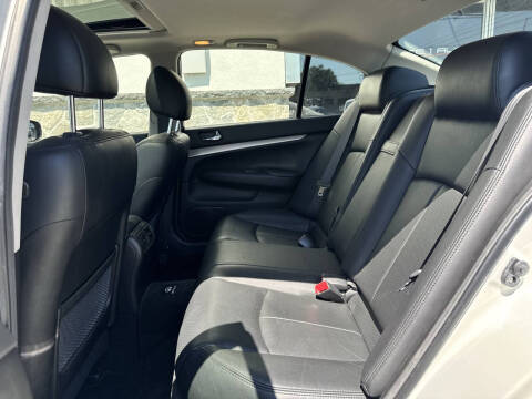 2012 Infiniti G37 Sedan x