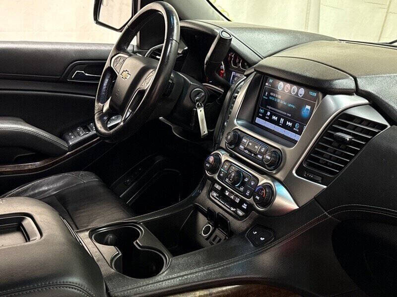 2017 Chevrolet Suburban LT