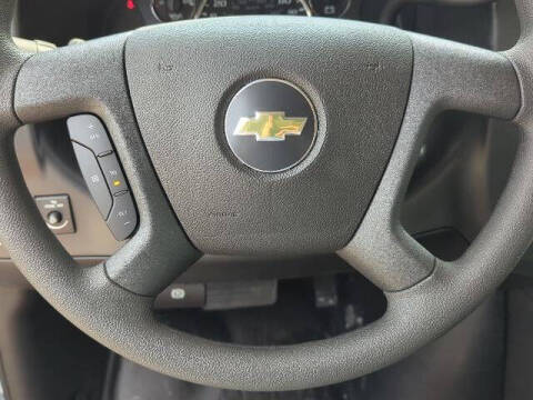 2025 Chevrolet Express 2500