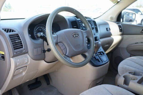 2007 Kia Sedona LX