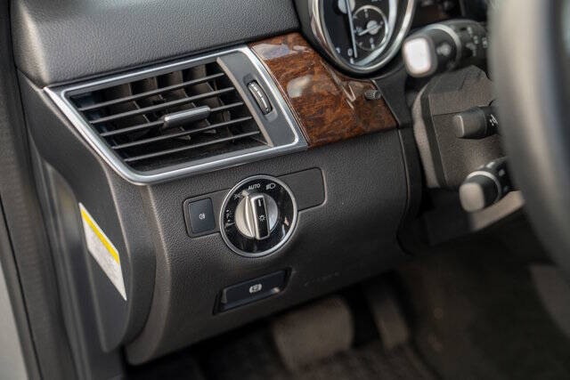 2013 Mercedes-Benz M-Class 22