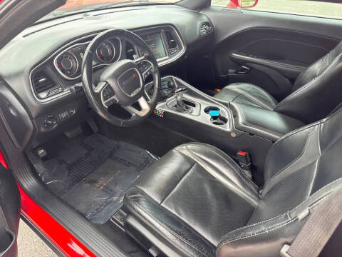 2015 Dodge Challenger SXT Plus