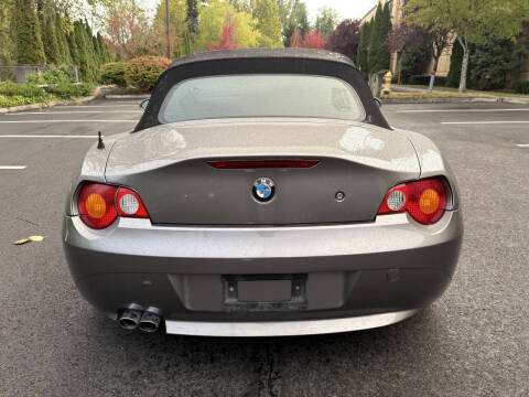 2004 BMW Z4 2.5i