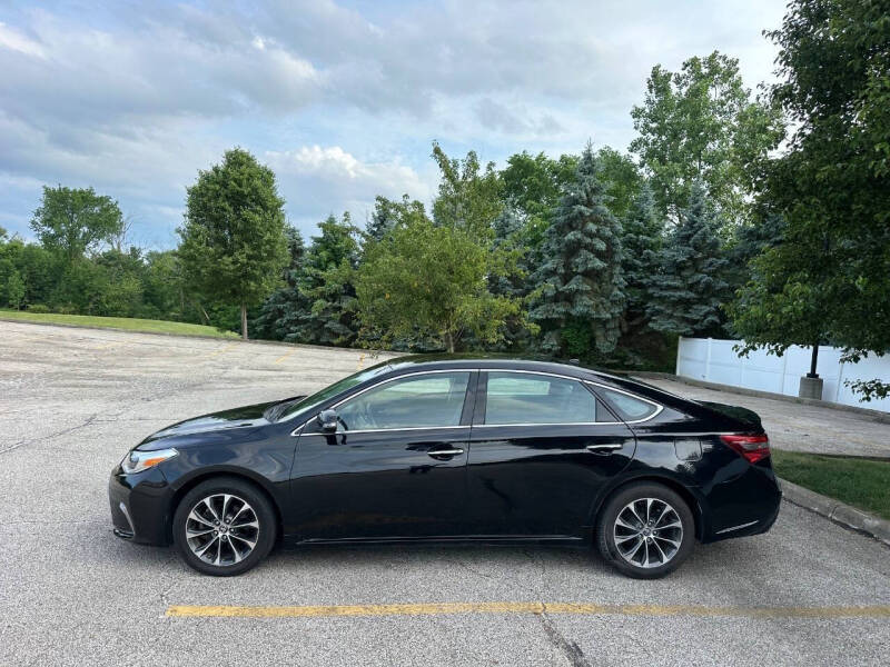 2016 Toyota Avalon XLE
