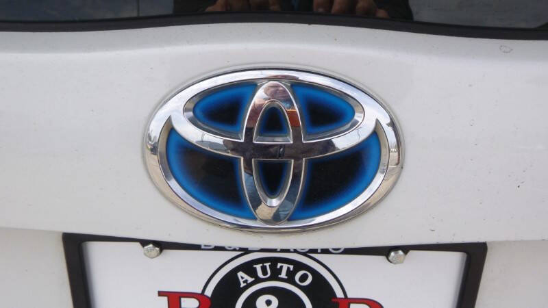 2015 Toyota Prius Four