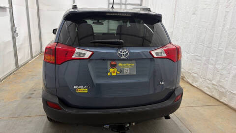 2014 Toyota RAV4 LE