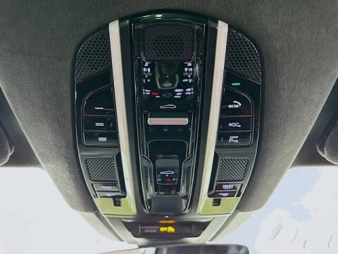 2022 Porsche Cayenne GTS