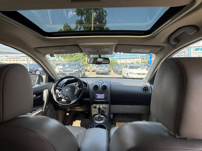 2012 Nissan Rogue SV w/SL Package