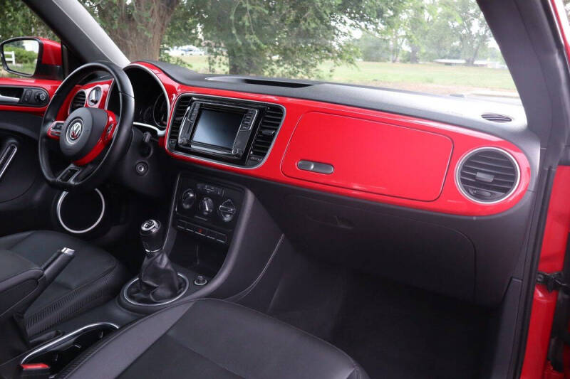 2016 Volkswagen Beetle 1.8T SE