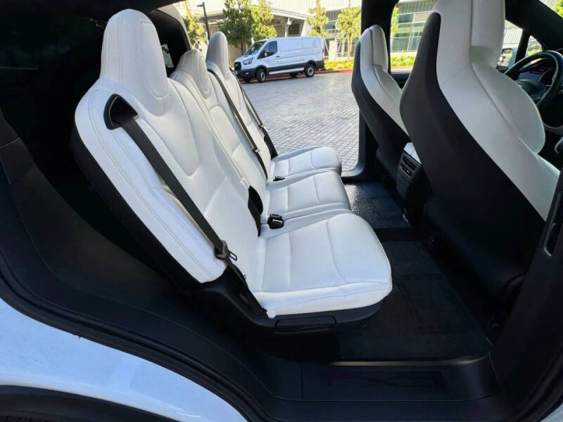 2019 Tesla Model X 75D