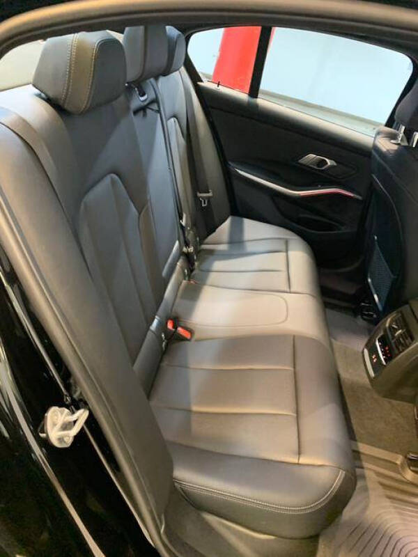 2023 BMW 3 Series 330i xDrive