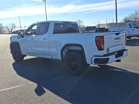 2026 GMC Sierra 1500 Elevation Standard