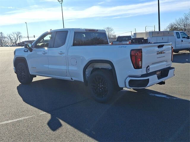 2026 GMC Sierra 1500 Elevation Standard