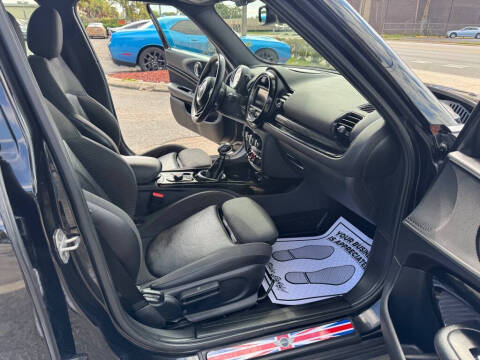 2017 MINI Clubman Cooper