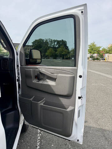 2016 Chevrolet Express 2500