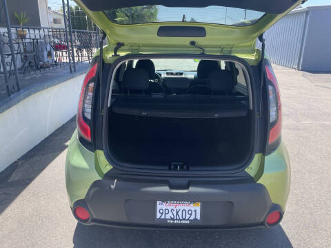 2014 Kia Soul +