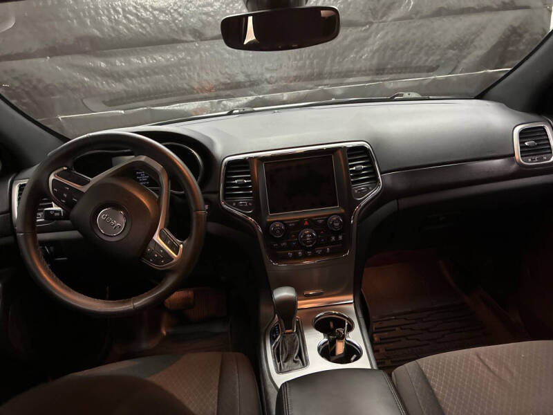 2018 Jeep Grand Cherokee Laredo E