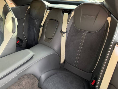 2023 Aston Martin DB11 Volante