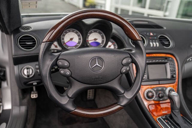 2003 Mercedes-Benz SL-Class 22