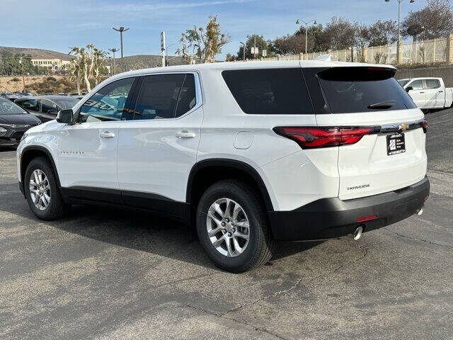 2023 Chevrolet Traverse LS