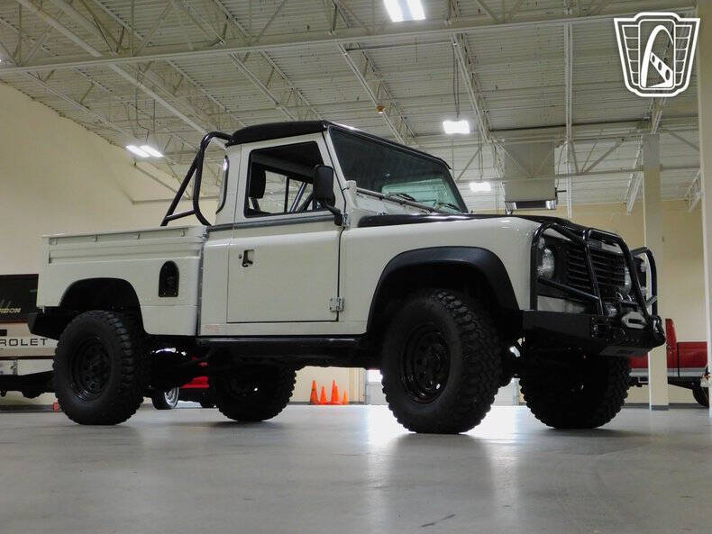 1986 Land Rover Defender