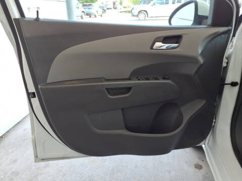 2013 Chevrolet Sonic LT Auto