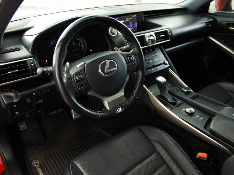 2018 Lexus IS 300