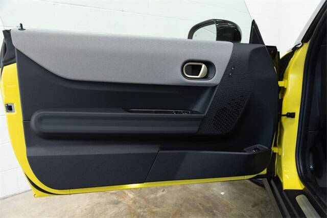 2025 MINI Hardtop 2 Door Cooper S Signature Trim