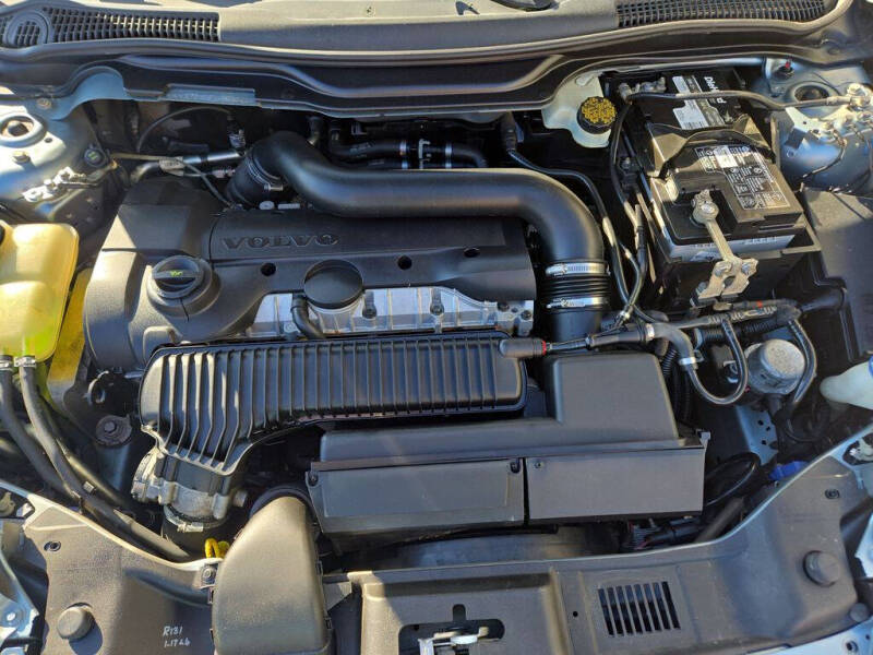 2011 Volvo C70 T5