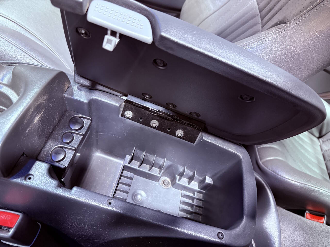 1999 Pontiac Firebird 77