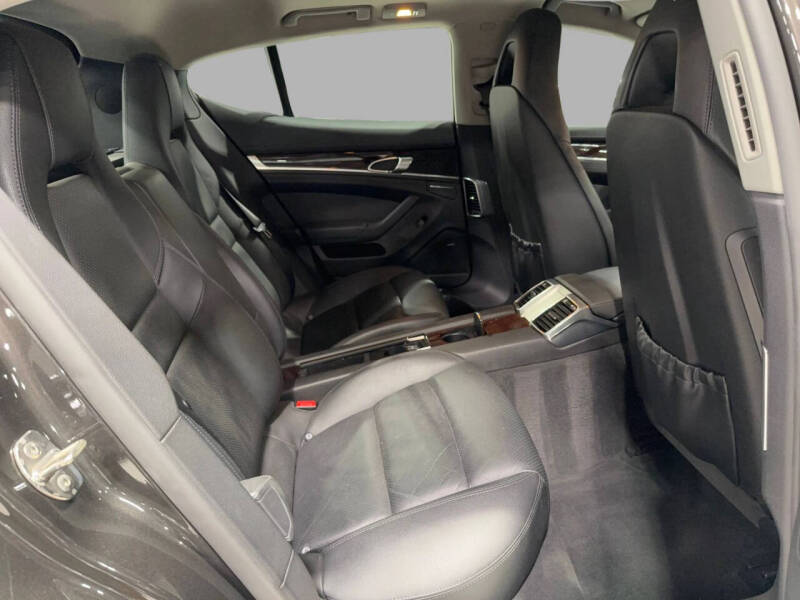 2011 Porsche Panamera