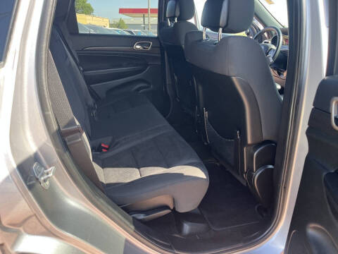 2015 Jeep Grand Cherokee Laredo