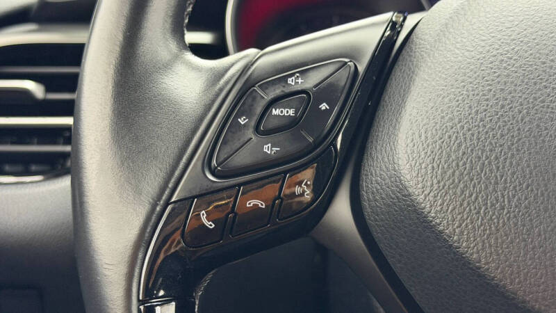 2018 Toyota C-HR XLE Premium