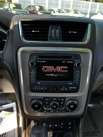 2016 GMC Acadia Denali