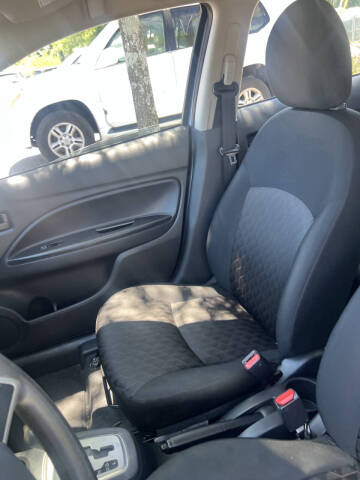 2021 Mitsubishi Mirage ES