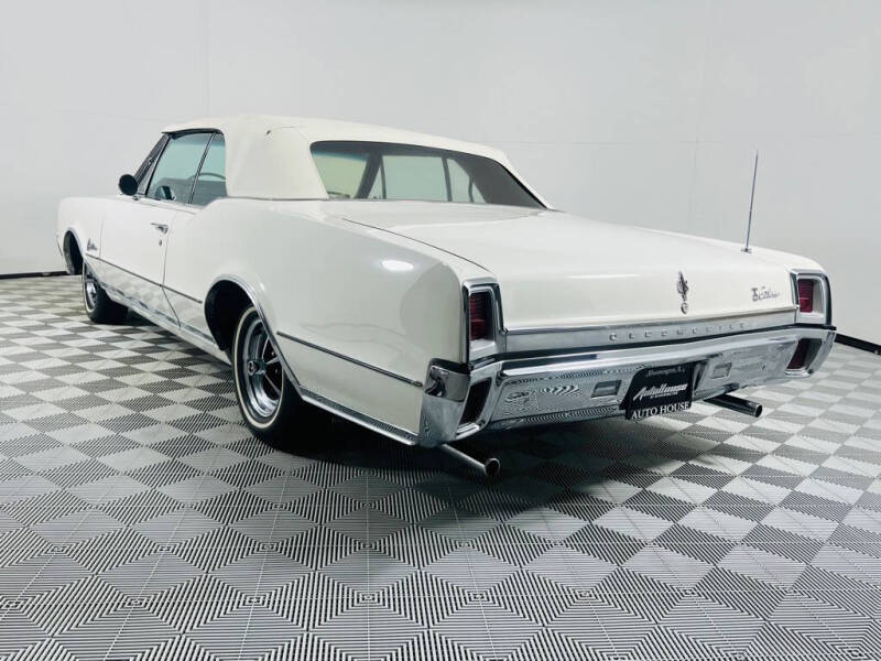 1967 Oldsmobile Cutlass Supreme