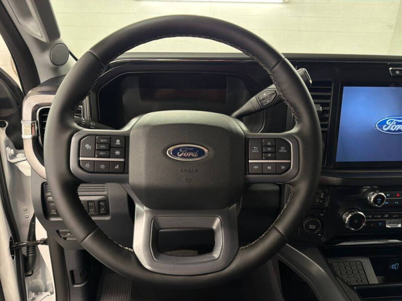 2026 Ford F-350 Super Duty Lariat