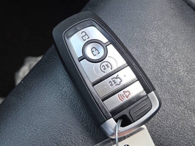 2019 Ford Edge Titanium