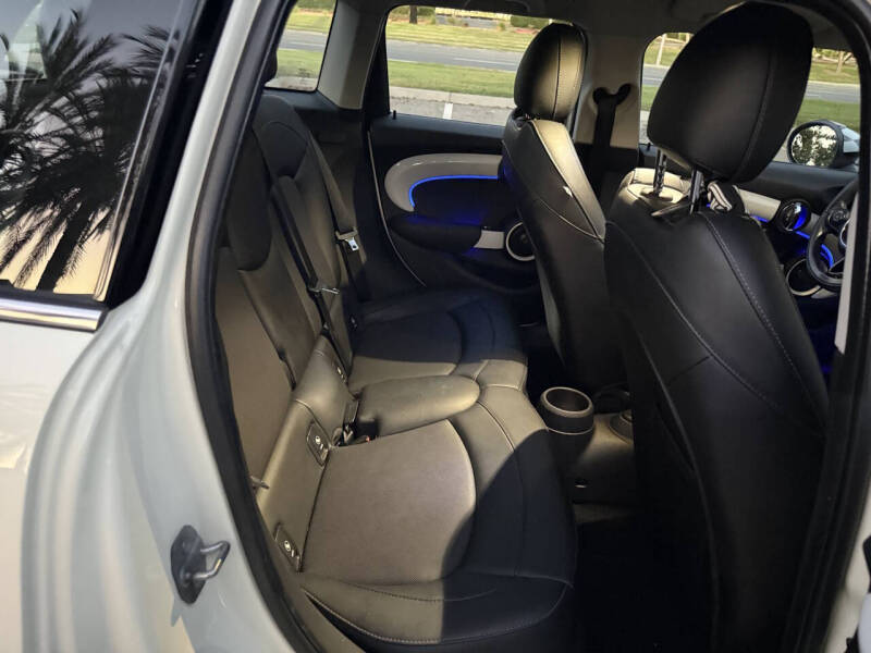 2015 MINI Hardtop 4 Door Cooper S