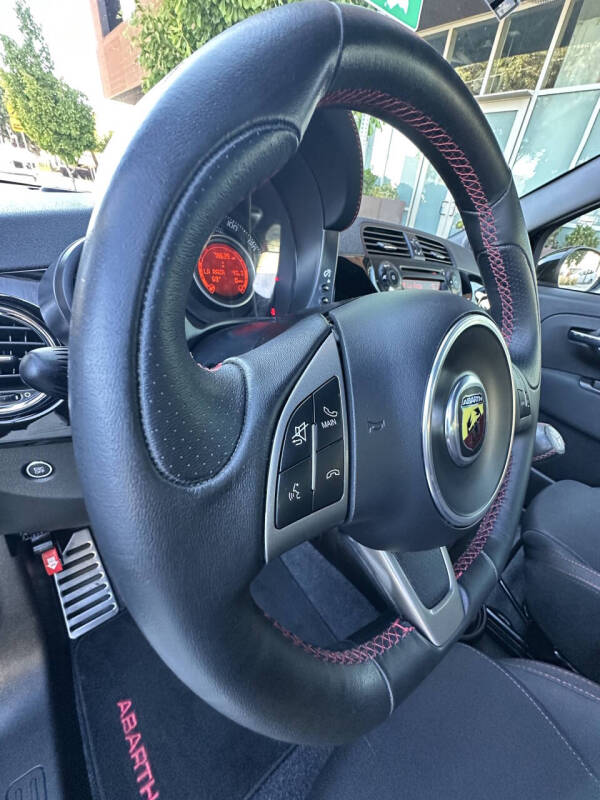 2014 FIAT 500 Abarth