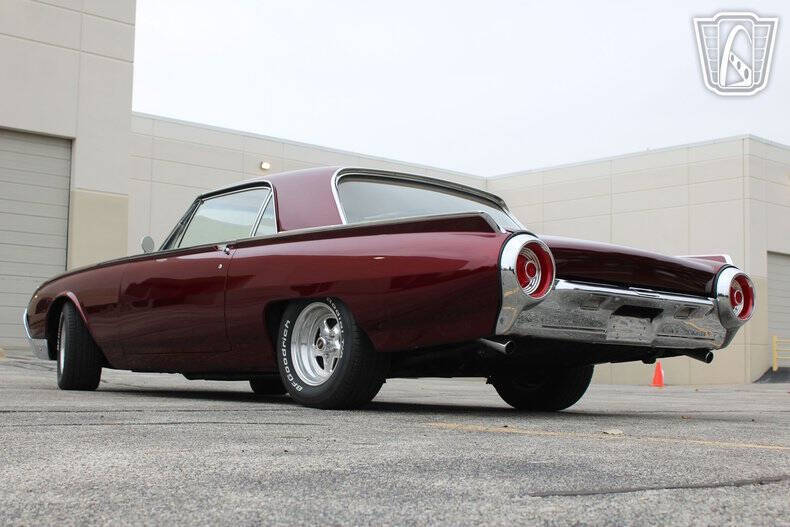 1962 Ford Thunderbird