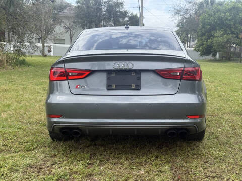 2015 Audi S3 2.0T quattro Prestige