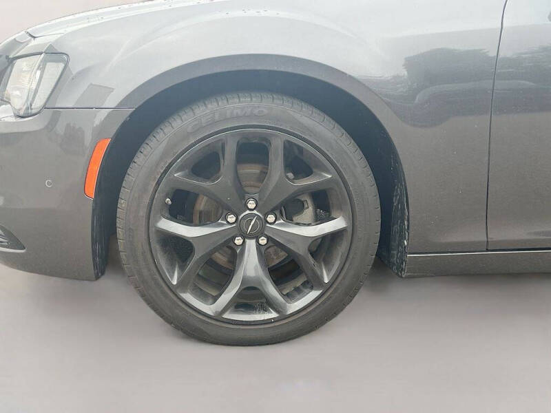 2022 Chrysler 300 S V6