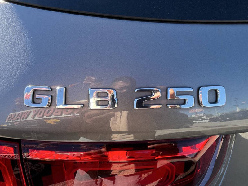 2022 Mercedes-Benz GLB GLB 250